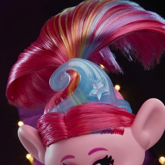 DreamWorks Trolls Rainbow Hair Doll - Picture 4 of 4